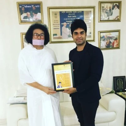 H. H. Dr. Aacharya Lokesh Muni